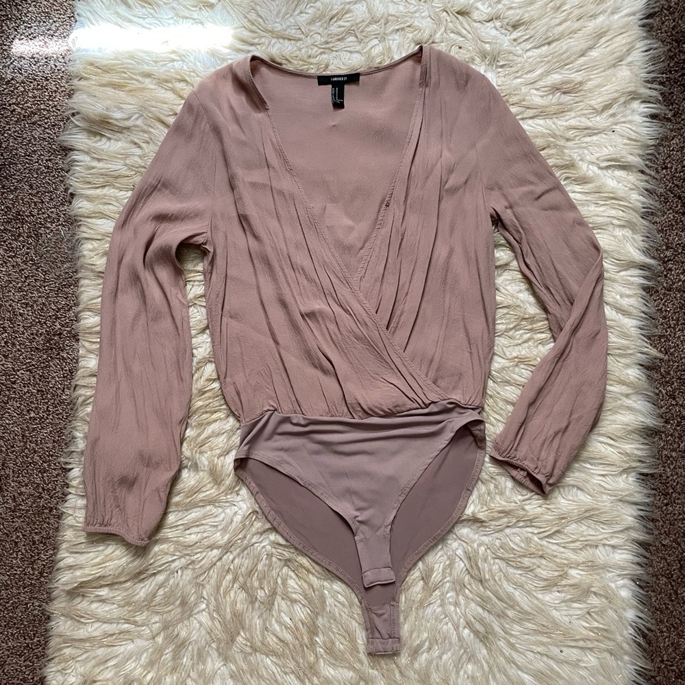 Forever 21 mocha deep plunge long sleeve bodysuit